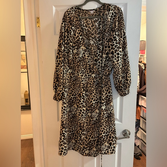BNWOT JOE FRESH LEOPARD PRINT WRAP DRESS SIZE 2X - Picture 1 of 3